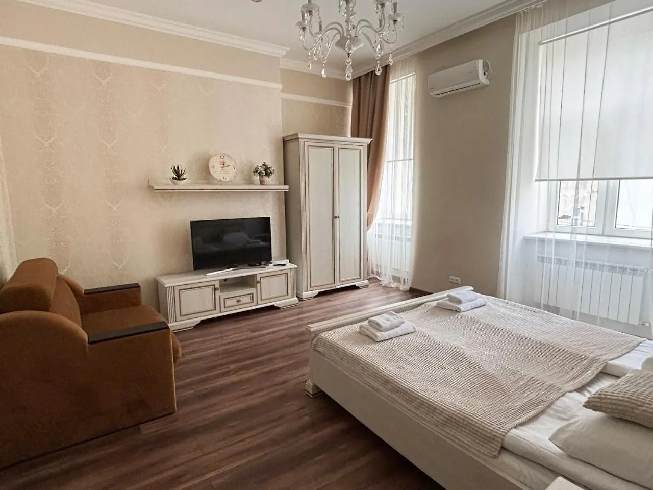Historical Center Of Lviv Apartment